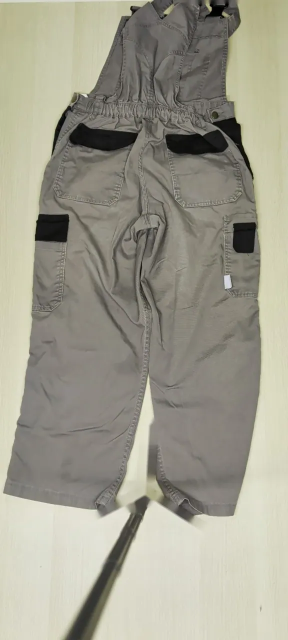Stonekit Latzhose Größe 54 kurz gebraucht